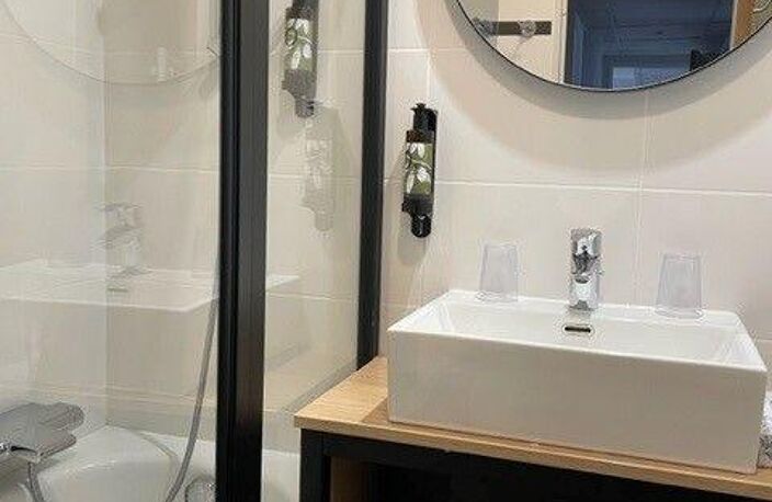 Appartement - 54m² - Courbevoie — photo 4