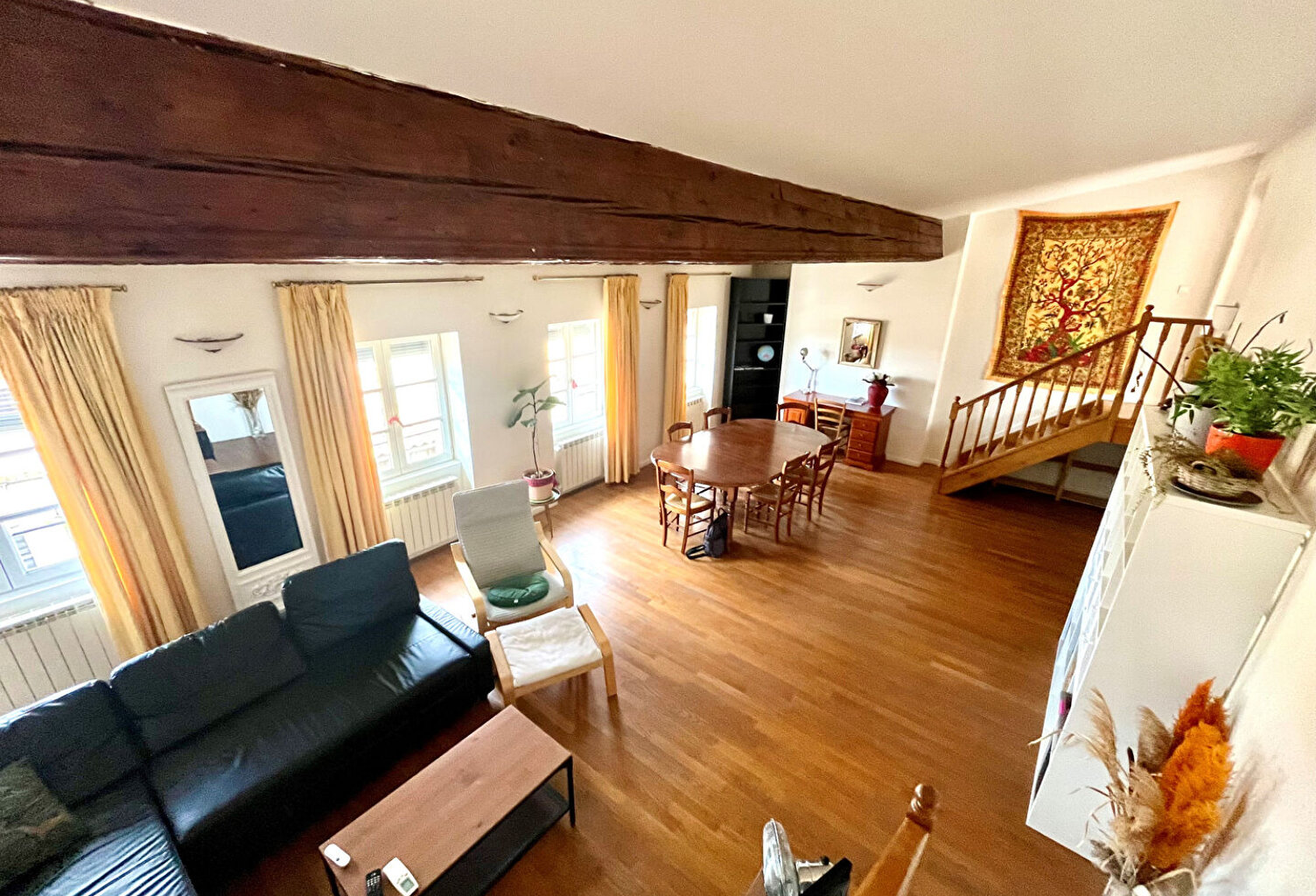 Appartement Avignon 4 pièce(s) 117 m2( loi c arrez 97m²) — photo 1