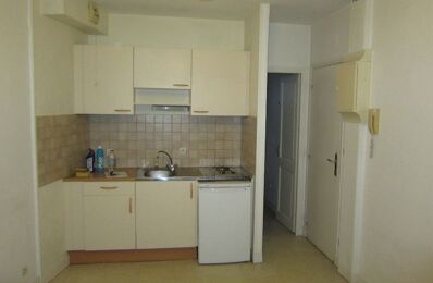 location appartement 291 € CC /mois à proximité de Gravigny (27930)