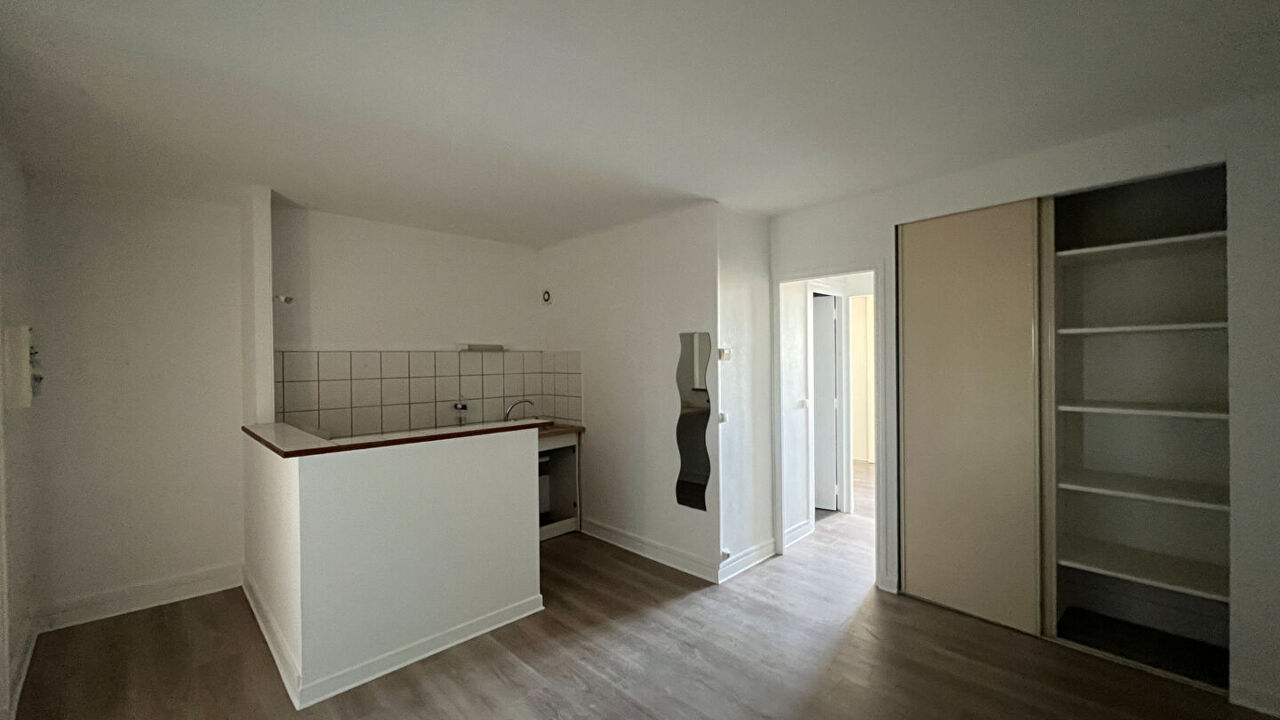 appartement 2 pièces 37 m2 à louer à Châteauroux (36000)