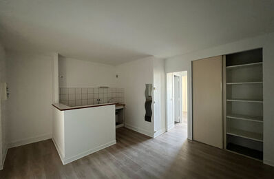 location appartement 415 € CC /mois à proximité de Villedieu-sur-Indre (36320)