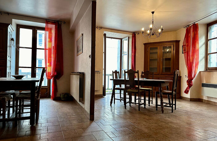 A VENDRE - Ensemble de deux immeubles et garage - SAINT GENIEZ D'OLT ET D'AUBRAC — photo 3