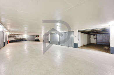 Garage  140000 €