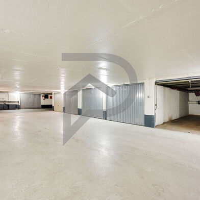 Garage  140000 €