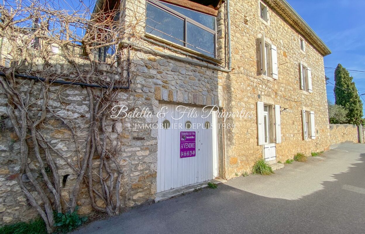maison 10 pièces 240 m2 à vendre à Vallon-Pont-d'Arc (07150)