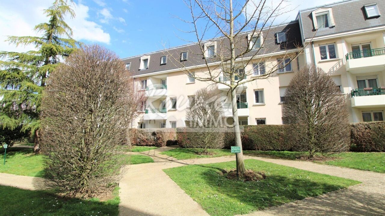 appartement 5 pièces 111 m2 à vendre à Pontault-Combault (77340)