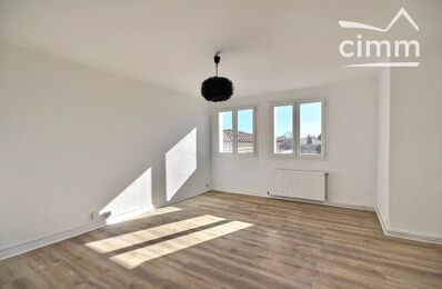 location appartement 725 € CC /mois à proximité de Viviers (07220)