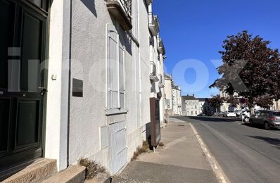 vente bureau 477 000 € à proximité de Saint-Remy-en-Mauges (49110)