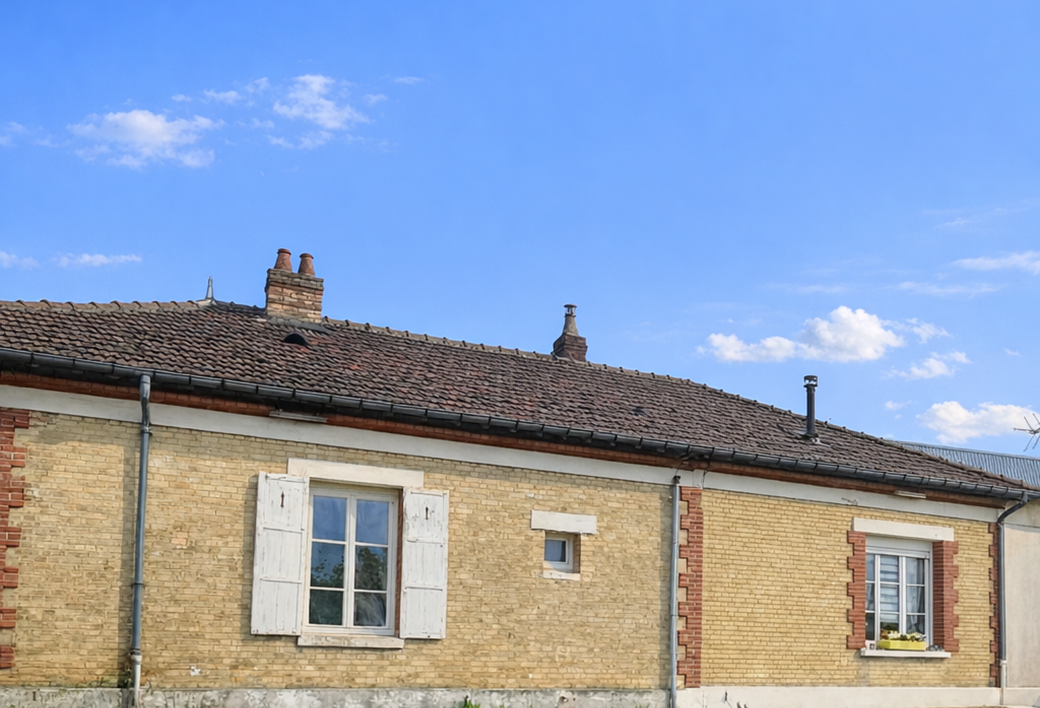 Maison - 126m² - Laon — photo 1