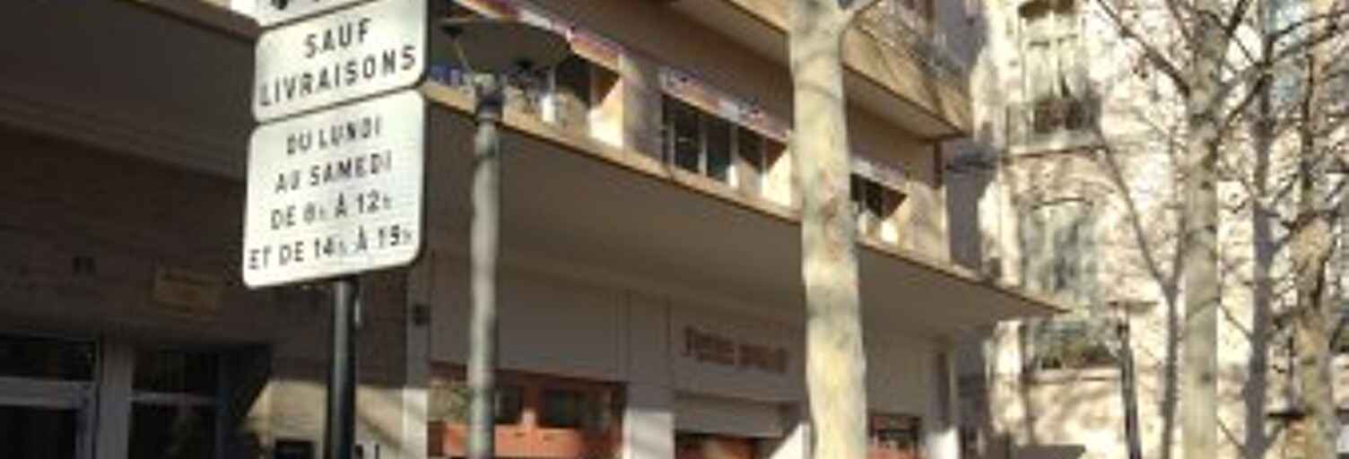 Bureau  180 m² à louer à Perpignan (66000)