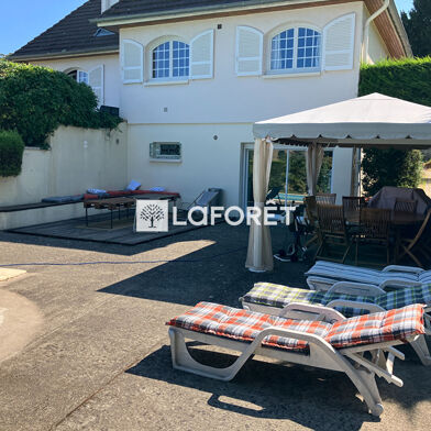 Maison 7 pièces 599000 €