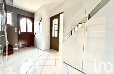 vente maison 275 000 € à proximité de Vrigny (45300)