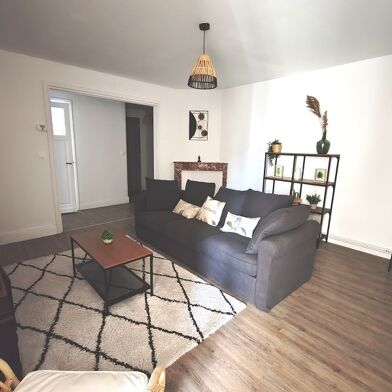 Appartement 6 pièces 239000 €