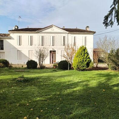 Maison 9 pièces 341550 €