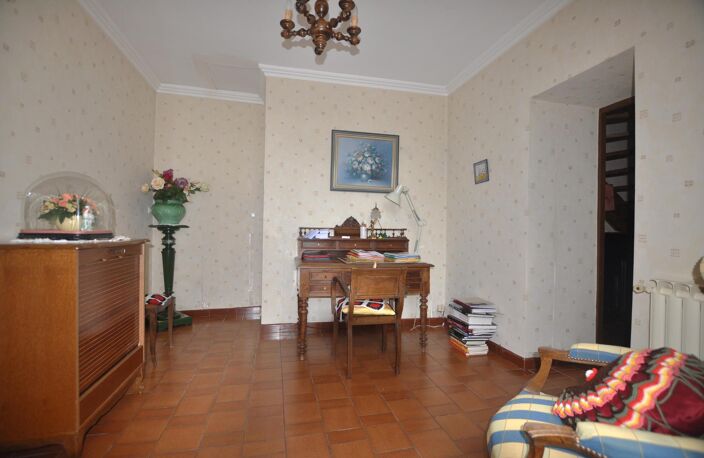 Vente maison 9 pièces 274 m² Targon (33760) — photo 5
