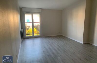 location appartement 430 € CC /mois à proximité de Chasseneuil-du-Poitou (86360)
