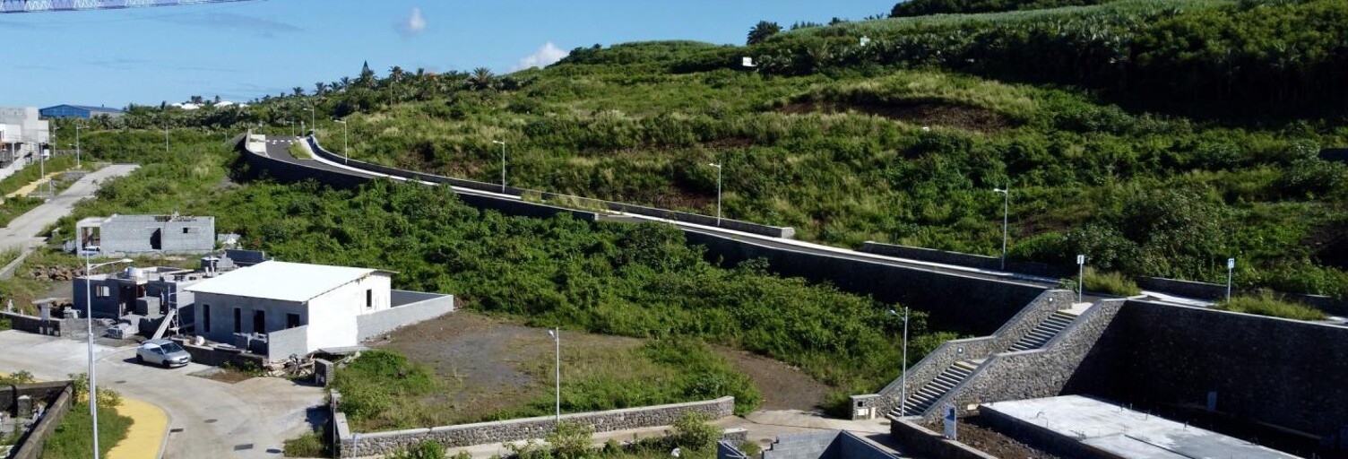 Terrain  382 m² à vendre à Saint-Pierre (97410)