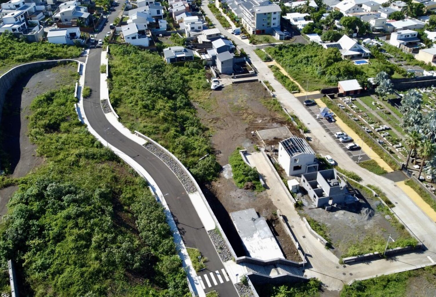 Parcelle viabilisée - Grand Bois 375 m2 — photo 1