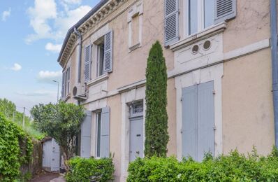 vente immeuble 399 000 € à proximité de Aramon (30390)