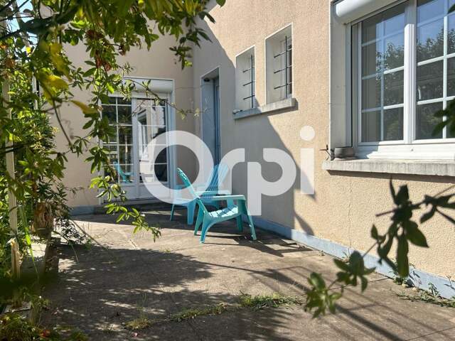 Maison À Vendre — photo du bien