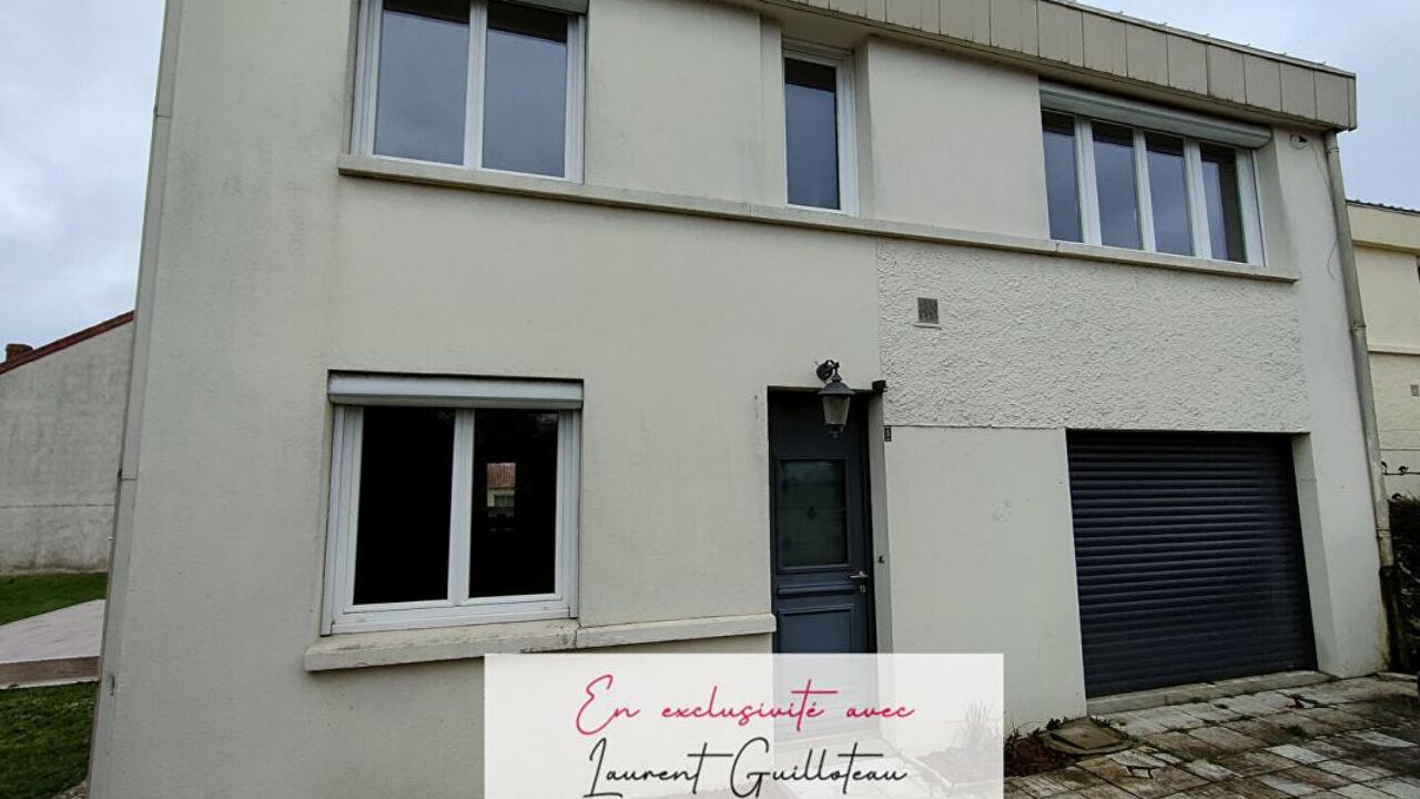 maison 5 pièces 106 m2 à vendre à Mortagne-sur-Sèvre (85290)