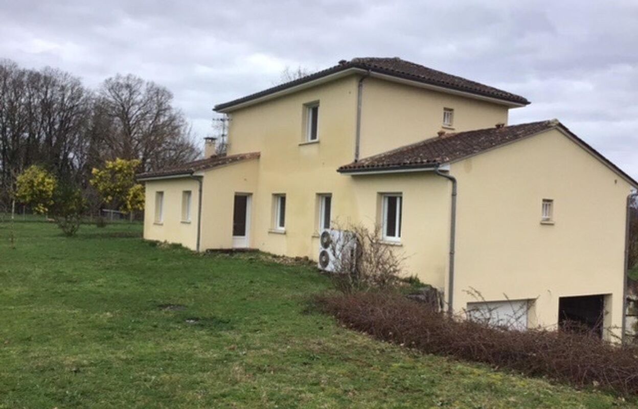 maison 7 pièces 144 m2 à vendre à Ribérac (24600)