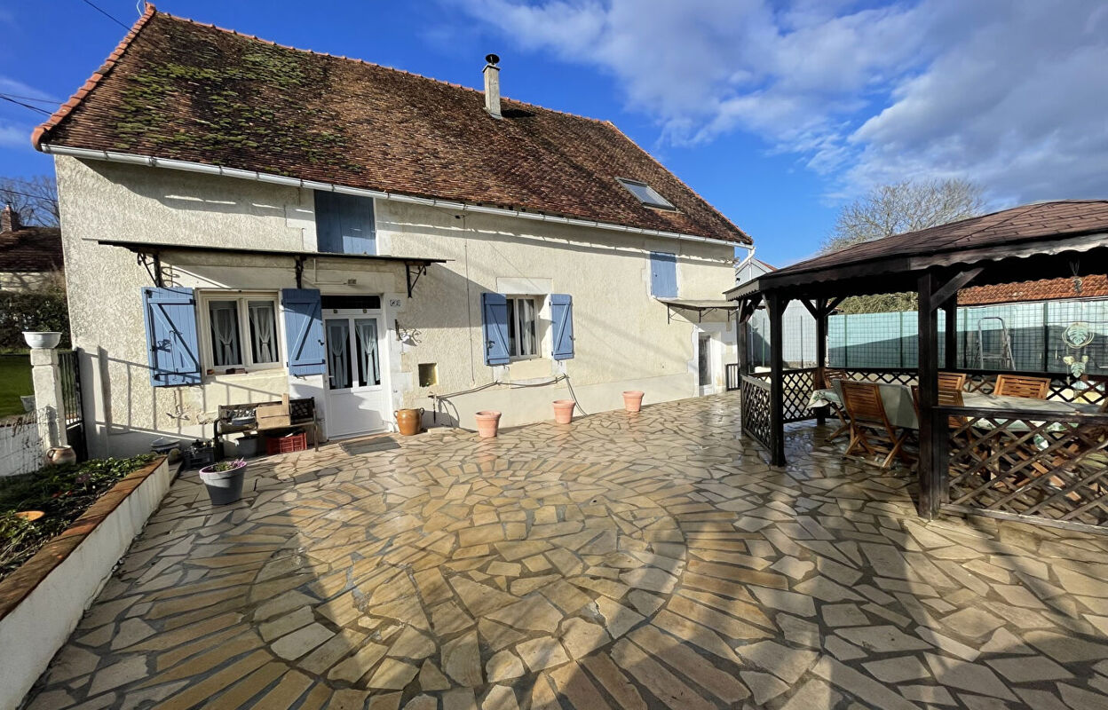 maison 4 pièces 165 m2 à vendre à Cosne-Cours-sur-Loire (58200)