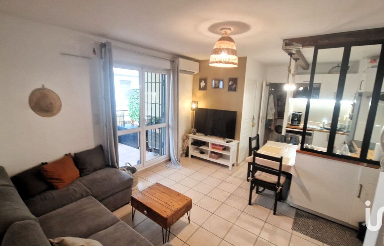 appartement 3 pièces 45 m2 à vendre à Nîmes (30900)