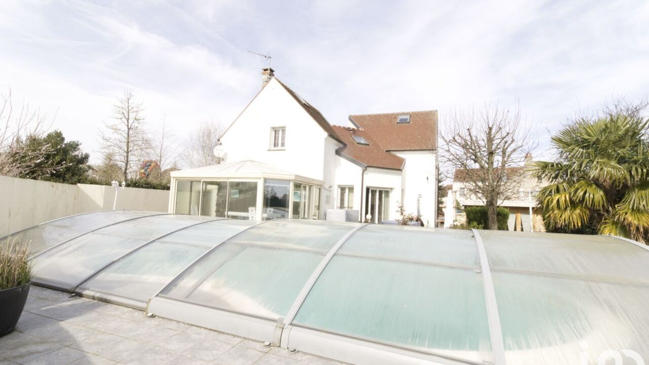 maison 6 pièces 124 m2 à vendre à Le Mesnil-Amelot (77990)