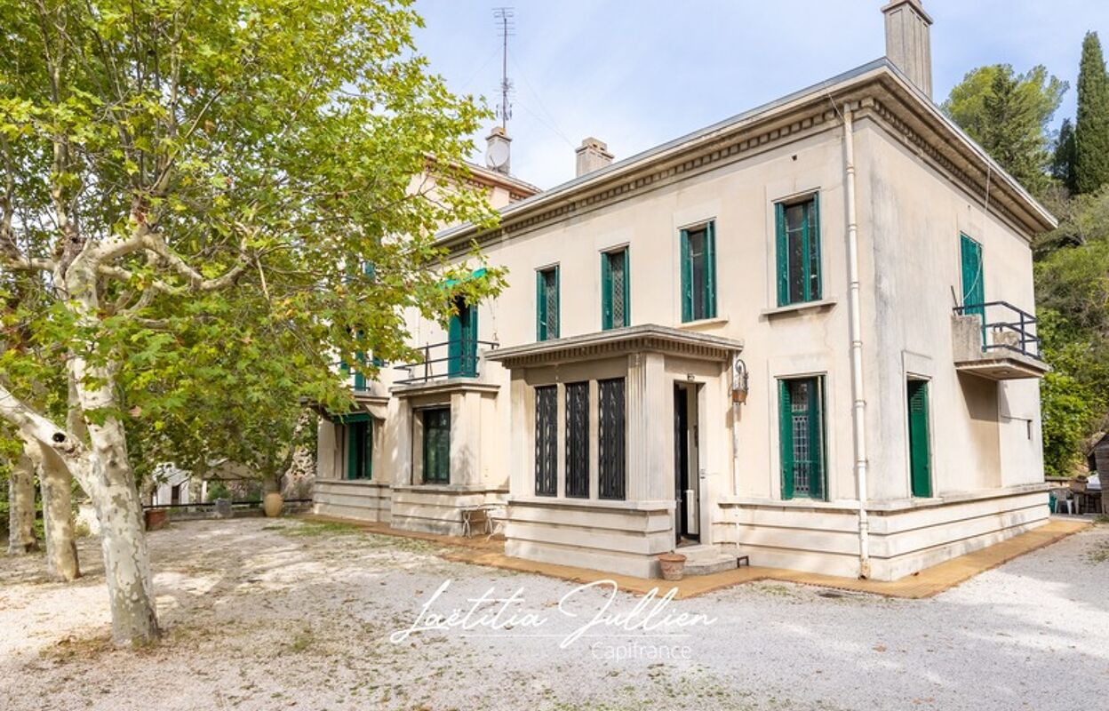 maison 10 pièces 420 m2 à vendre à Marseille 12 (13012)