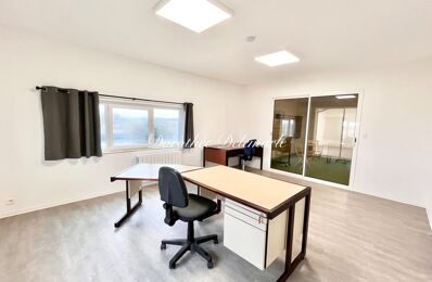 location bureau 600 € CC /mois à proximité de La Rochelle (17000)