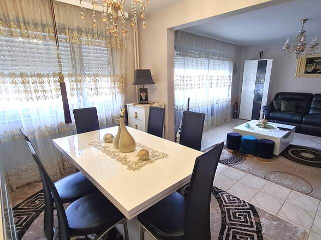 Appartment F4 85 m² avec garage — photo du bien