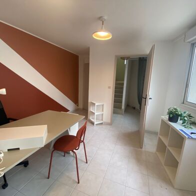 Bureau 35 m²