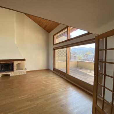 Appartement 4 pièces 1786 €