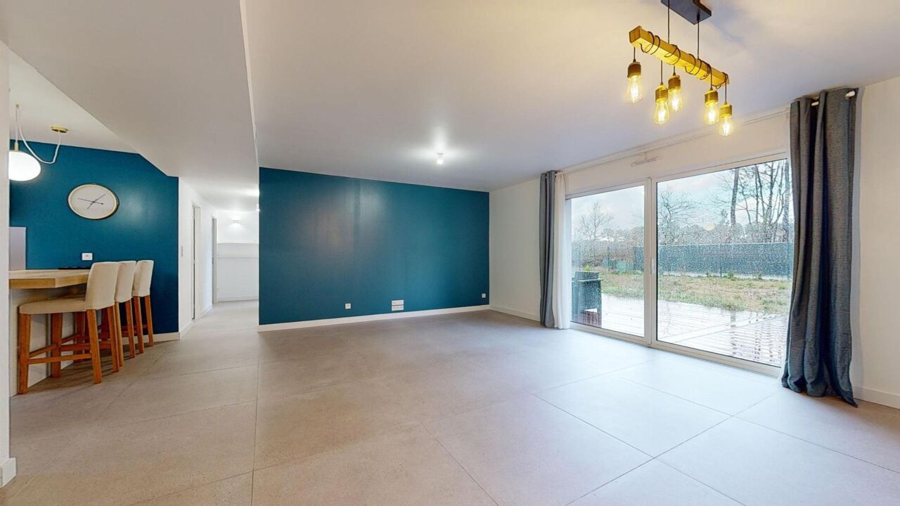 maison 5 pièces 143 m2 à vendre à Saint-Médard-en-Jalles (33160)