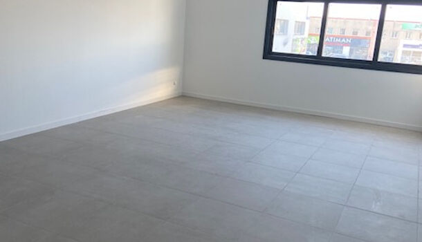 Bureau  à louer Cabestany 66330