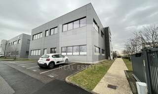 Bureau  171 m² à louer à Lyon 7 (69007)