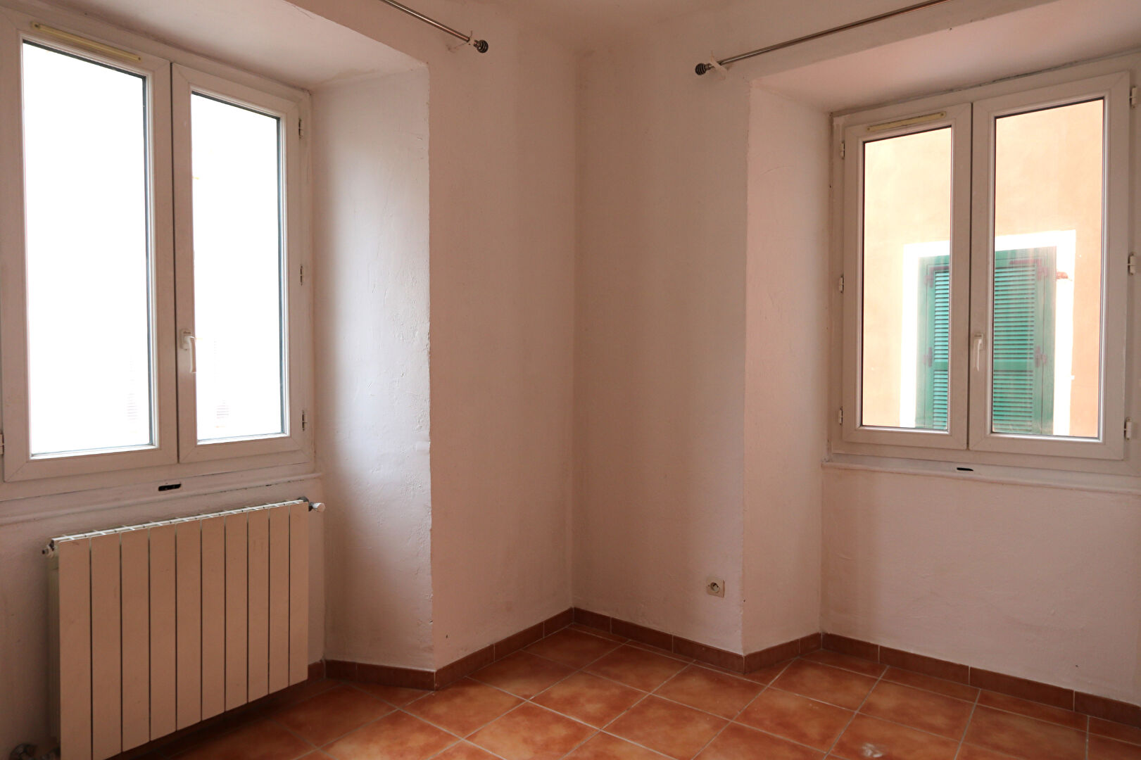 Appartement 4 pièces  à louer Bastia 20200