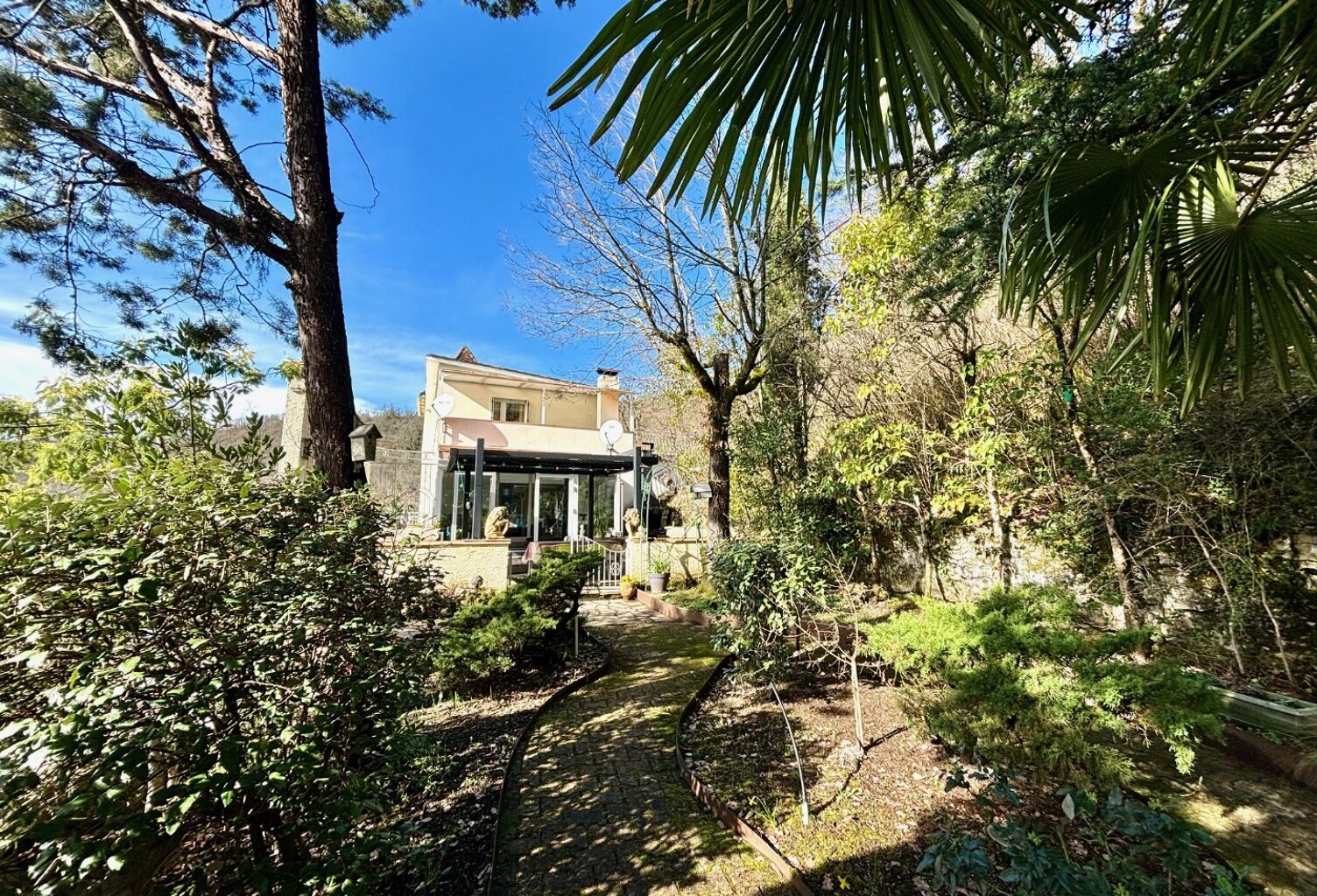 Maison — photo 1