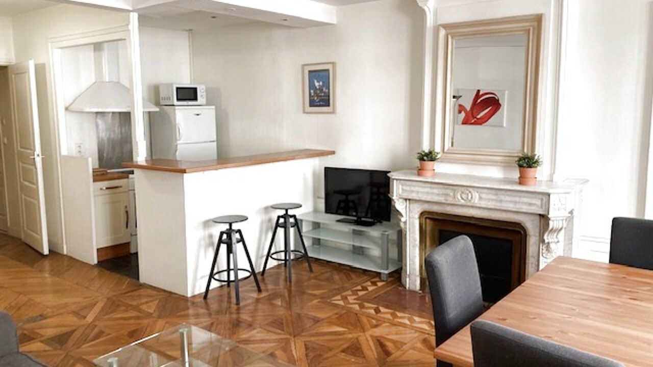 appartement 3 pièces 79 m2 à louer à Lyon 2 (69002)