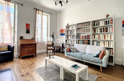 location maison 1 500 € CC /mois à proximité de La Rochelle (17000)