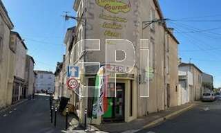 Commerce   m² à vendre à Neuville-de-Poitou (86170)