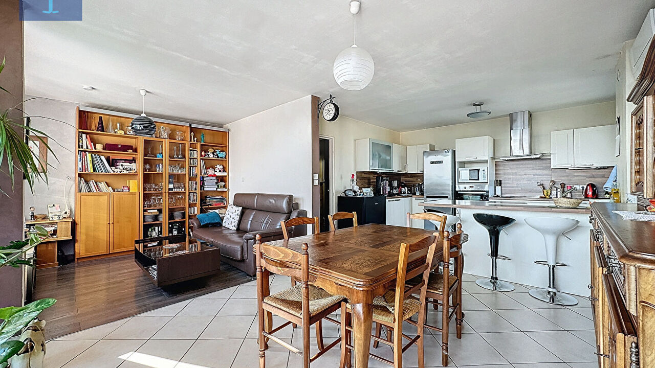 appartement 4 pièces 73 m2 à vendre à Saint-Genis-Laval (69230)