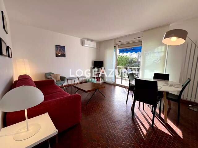 LOCATION SAISONNIÈRE ANTIBES - APPARTEMENT 4 PERSONNES — photo du bien