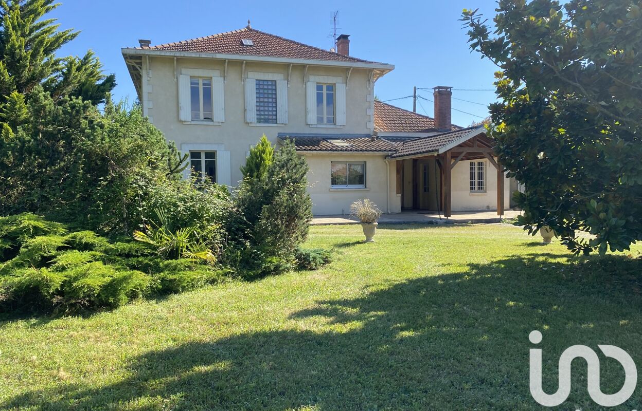 maison 9 pièces 245 m2 à vendre à Salles (33770)