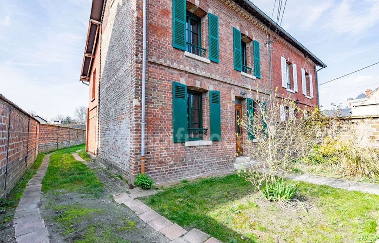 maison 6 pièces 110 m2 à vendre à Soissons (02200)