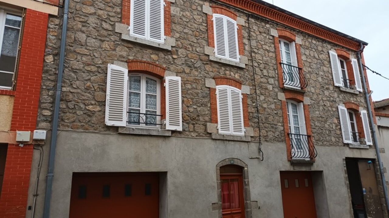 immeuble  pièces 120 m2 à vendre à Panissières (42360)