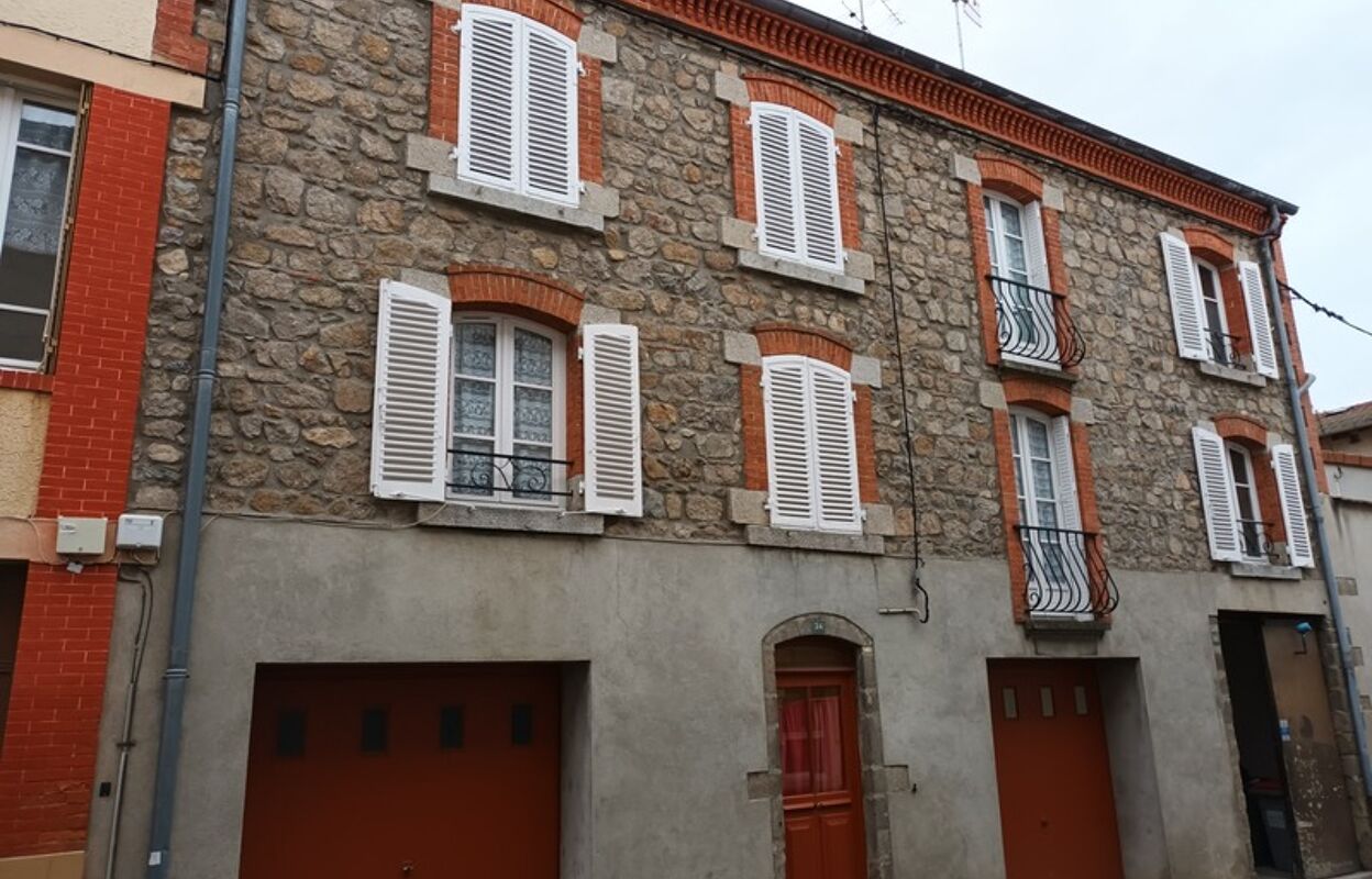 immeuble  pièces 120 m2 à vendre à Panissières (42360)