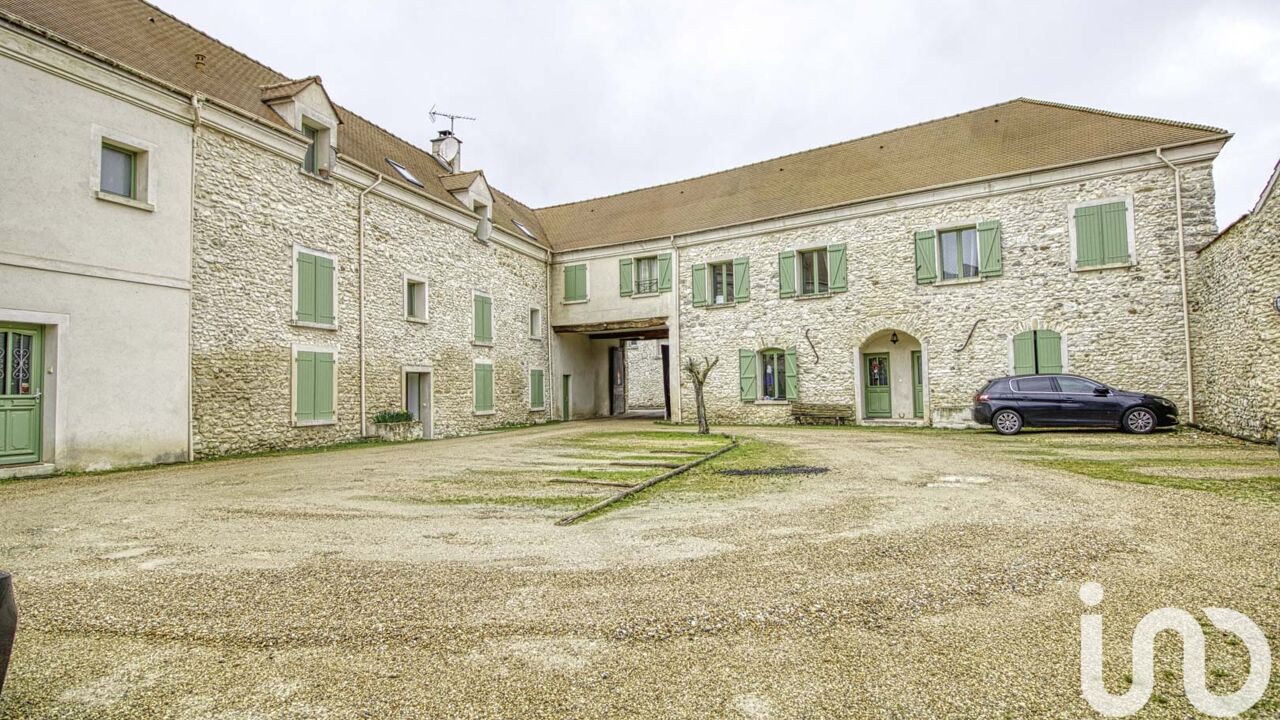 immeuble  pièces 1100 m2 à vendre à Soindres (78200)