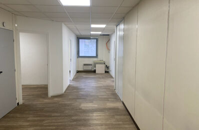 location commerce 1 100 € CC /mois à proximité de Bourgoin-Jallieu (38300)